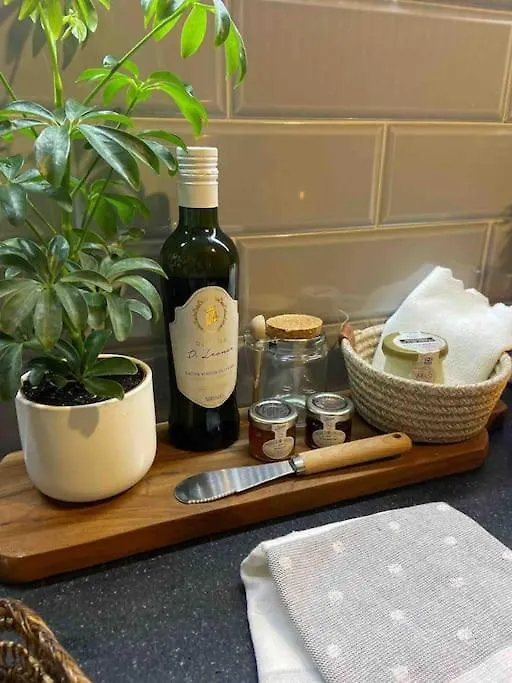 Spitalfields Market Penthouse Flat With Balcony London United Kingdom