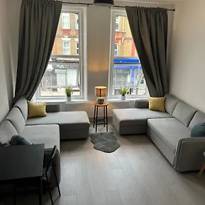  Apartment Hackney