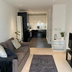  Apartment Stylish 3 Beds North Greenwich 02 Arena